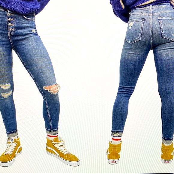 - NWT Free People Sabrina Ripped High Waisted Crop Skinny Jeans - Picture 1 of 10